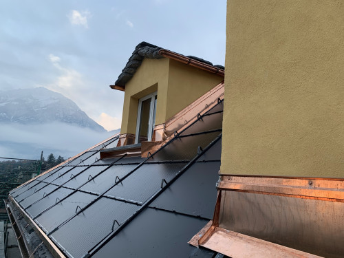 Modulo fotovoltaico integrato su tetto storico