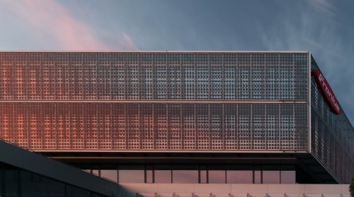 BIPV West façade © Dieter Moor, ertex solartechnik GmbH