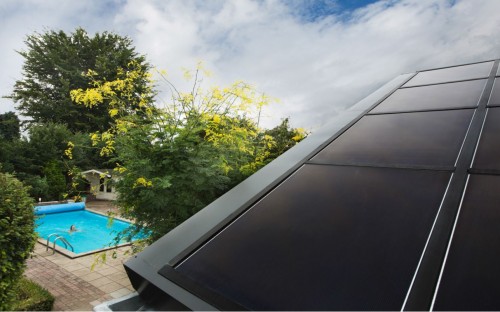 Design solution connection BIPV and eaves © Beausolar